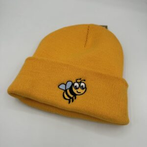 Czapka zimowa z pszczołą
