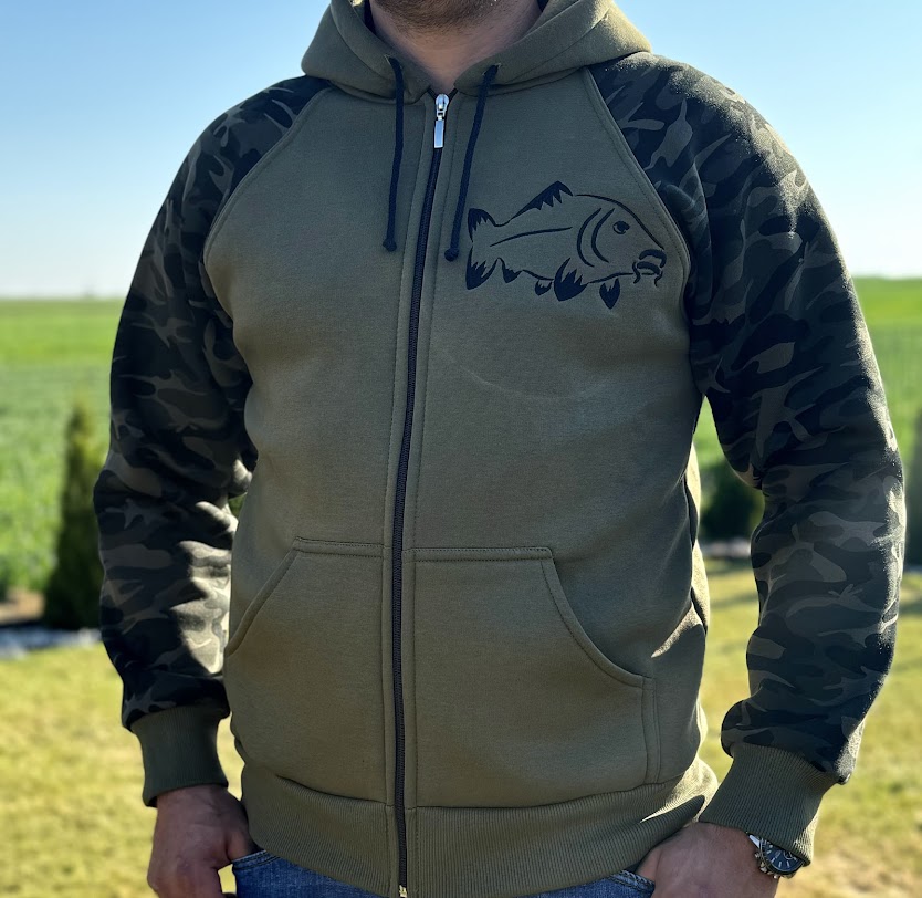 Bluza rozpinana z karpiem i rękawami moro