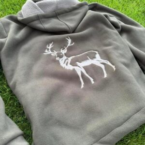Bluza z polaru z haftem jelenia